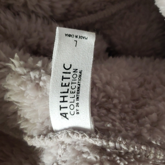 Athletic Collection Lavender Size L - Picture 5 of 6